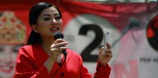 Karolin-Gidot Target 2.000 Pemuda Kalbar Berprestasi, Begini Caranya Calon Gubernur Kalbar nomor urut 2, dr. Karolin Margret Natasa