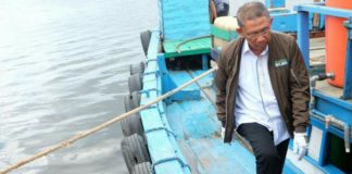 Sutarmidji Tawarkan Pendidikan Berbasis Internet di Kapuas Hulu Calon Gubernur Kalbar nomor urut tiga Sutarmidji. (Kang Enchus for Equator)