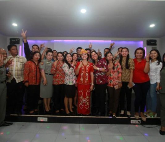 Sosok Pemimpin Zaman Now, Balkis Deklarasi Pemenangan Karolin-Gidot