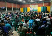 Sutarmidji Janji Dorong Pemekaran Sekayam Raya Calon Gubernur Kalbar nomor urut tiga Sutarmidji bersilaturahim dengan masyarakat Kecamatan Entikong (Kang Enchus for Equator).