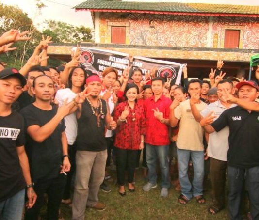 Tokoh Lintas Etnis di Mempawah Siap Menangkan Karolin-Gidot