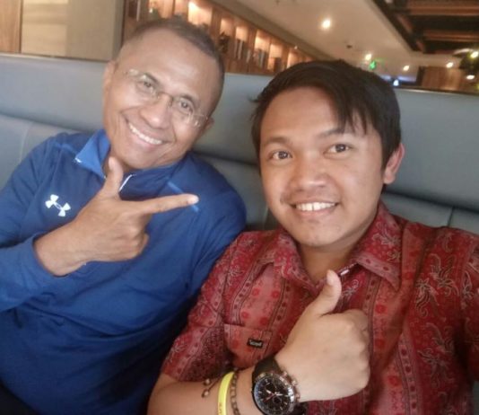 Dua Jam bersama Pak Dahlan Iskan Khairul Anwar dan Dahlan Iskan. Andre So for Rakyat Kalbar
