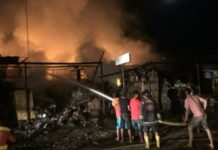 Sembilan Ruko di Singkawang Terbakar Sebanyak sembilan ruko terbakar di Jl Raya Pajintan Singkawang Timur, Selasa (3/4) malam sekitar pukul 21.30 malam