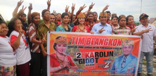 Merakyat dan Nasionalis, Relawan Pemuda Dukung Penuh Karolin-Gidot