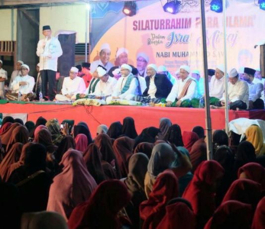 Hadiri Isra’ Mi’raj di Siantan Hilir, Sutarmidji: Semoga Umat makin Cinta Nabinya