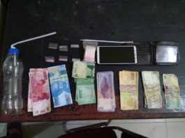 Sembunyikan Narkoba di Kloset WC