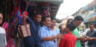 Karolin-Gidot Siapkan Modal Usaha untuk PKL