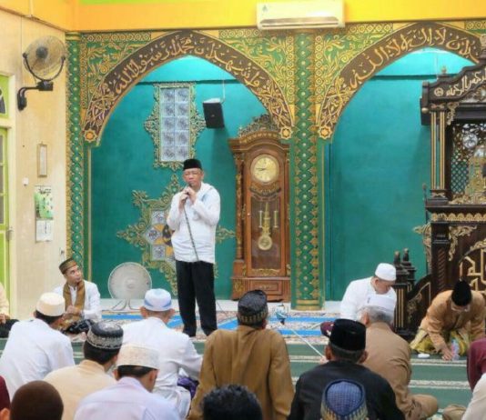 Sutarmidji Hadiri Perayaan Isra Miraj di Sambas