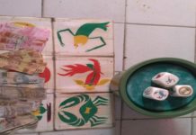 Dua Bandar Diamankan Polisi BB KOLOK-KOLOK. Barang bukti lapak dan dadu kolok-kolok yang berhasil disita polisi dari dua pelaku di Engkersik, Kamis dini hari (17/5). Polisi for Rakyat Kalbar