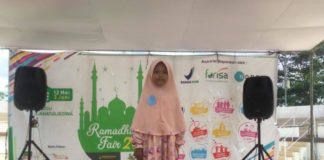 Ditempa Melalui Ekskul di Sekolah, Aprilia Selalu Juara DA'I CILIK. Aprilia Putri Khatlista, peserta juara pertama lomba da’i cilik kegiatan Ramadan Fair yang digelar di kawasan Tugu Khatulistiwa, Minggu (27/5). Nova Sari-RK