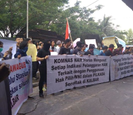 Berharap Nyoblos Bisa Pakai KTP Lama