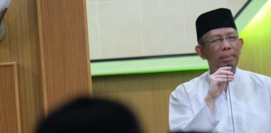 Berhasil Bangun Pontianak, Sutarmidji Pantas Pimpin Kalbar Calon Gubernur Kalbar nomor urut tiga Sutarmidji (Kang Enchus for Equator)