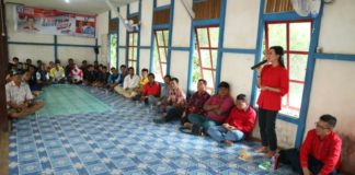 Warga Ketapang Pilih Karolin-Gidot karena Terbukti Memperjuangkan Aspirasi Pembangunan Calon Gubernur Kalimantan Barat nomor urut 2. dr. Karolin Margrert Natasa