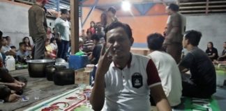 Tim KompakG Ajak Warga Pilih Karolin – Gidot