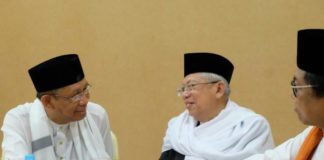 Keakraban Sutarmidji dengan Para Tokoh Nasional Calon Gubernur Kalbar nomor urut tiga Sutarmidji bersama KH. Ma'aruf Amin dan Oesman Sapta Oedang (Kang Enchus for Equator).