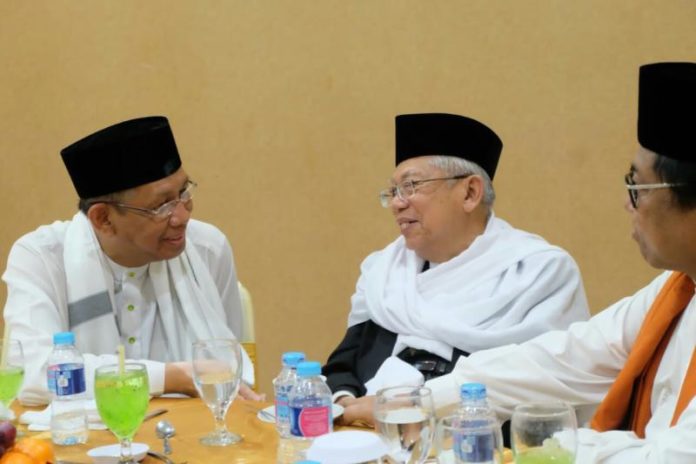 Calon Gubernur Kalbar nomor urut tiga Sutarmidji bersama KH. Ma'aruf Amin dan Oesman Sapta Oedang (Kang Enchus for Equator).