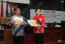 Karolin-Gidot Siapkan Sistem Pemerintahan Anti Korupsi Pasangan calon Gubernur Kalbar Karolin Margret Natasa-Suryadman Gidot.