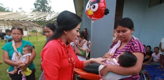 Tak Letih Kampanye, Karolin: Ini Bukti Saya Mau Kerja untuk Rakyat Calon Gubernur Kalbar nomor urut 2, dr. Karolin Margret Natasa