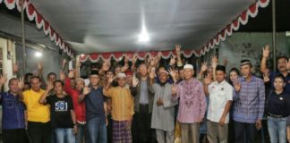 Ingin Mudah Dapat Pekerjaan, Pemuda Bengkayang Dukung Sutarmidji Jadi Gubernur Kalbar Calon gubernur Kalbar nomor urut 3 sedang bersosialisasi dengan masyarakat bengkayang.