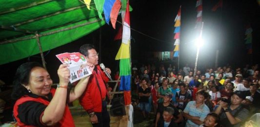Cornelis : Satu Dibuka, Dua Dicoblos Tiga Ditutup Ketua Tim Kampanye Pasangan Calon Gubernur dan Wakil Gubernur Kalbar nomor urut 2, Cornelis memiliki cara tersendiri untuk mengkampanyekan pasangan Karolin-Gidot.