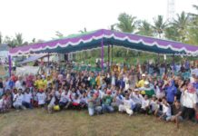 Peduli Nelayan, Sutarmidji: Nelayan Tugasnya Menangkap Ikan, Bukan Cari Ikan Swafoto dengan masyarakat Kendawangan