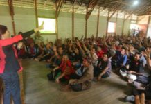 Sekolah Unggulan, Kado Hardiknas Karolin untuk Pelajar Kalbar