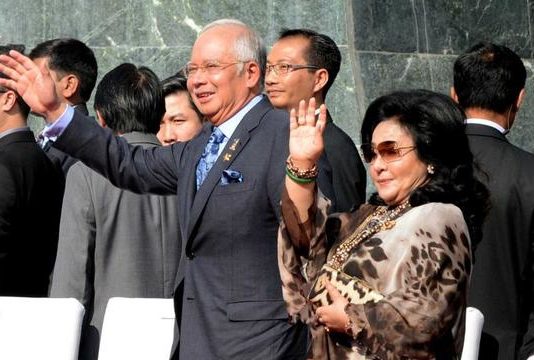 Heboh Bijan dari Rosma ROSMA NAJIB RAZAK dalam Tas Bijan
