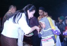 Wali Kota Singkawang Gelar Buka Puasa Bersama 3. Wali Kota Singkawang, Tjhai Chui Mie SE menggelar Buka Puasa Bersama Anak Yatim, Anak Panti Asuhan dan Pengurus Masjid se-Kota Singkawang di Rumah Jabatan Wali Kota Singkawang, Jumat (1/6).