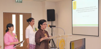 Olahraga Baru Khusus Bagi Pasien Diabetes Tipe II Dokter Spesialis Kedokteran Olahraga dari Fakultas Kedokteran Universitas Indonesia (FKUI) Nani Cahyani dalam promosi Doktor memaparkan hasil penelitiannya. (Humas FKUI)