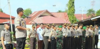 Operasi Ketupat Digelar hingga 25 Juni 2018 Apel gabungan dalam rangka Operasi Ketupat Kapuas 2018 yang digelar Rabu (6/6) kemarin--ist