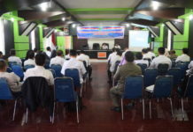 Pembahasan Raperda Kabupaten Sintang Tahun Anggaran 2018 Bahas Raperda. Sekda Sintang, Dra Yosepha Hasnah, M.Si menghadiri pembahasan Raperda Kabupaten Sintang Tahun Anggaran 2018 di Balai Ruai, Kompleks Rumah Jabatan Bupati Sintang, Rabu (6/6/). Humas Pemkab Sintang for Rakyat Kalbar