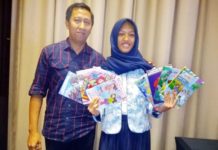Fayanna Ailisha Davianny, Hasilkan 42 Buku di Usia 13 Tahun PRODUKTIF. Fayanna dan ayahnya, Martono Asmari, usai diskusi literasi di Jakarta, Mei lalu. Ferlynda Putri-Jawa Pos