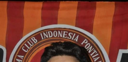 Terlahir Ketika Susahnya Nonton Liga Seri A Pendiri Komunitas Roma Club Indonesia Pontianak, Ferry Pratondo