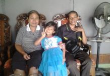 Rumah Terbakar, Rayakan Lebaran Numpang Orangtua KEHILANGAN RUMAH. Ancah beserta istri dan anaknya terpaksa merayakan Idul Fitri di rumah mertuanya di Gang Lembah Murai 4 Jalan Lembah Murai, Pontianak, Rabu (20/6). Rumah mereka sebelumnya tinggal puing akibat terbakar. Bangun Subekti-RK