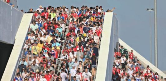 Rp15,4 Triliun untuk Menyulap Nizhny Novgorod Para penonton Inggris vs Panama keluar dari Stadion Nizhny Novgorod, Rusia, Minggu (24/6).