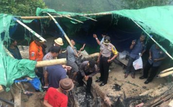 Tujuh Orang Tewas di Lubang Emas