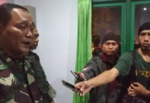 Kalbar Aman, Kapendam: Masayarakat Jangan Was-was dan Terprovokasi WAWANCARA. Kapendam Letnan Kolonel Infanteri Aulia Fahmi Dalimunthe saat diwawancarai sejumlah wartawan di Media Center Kodam XII/Tpr, Jalan Tengku Umar, Sabtu (9/6) malam--Ocsya Ade CP