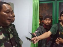 Kalbar Aman, Kapendam: Masayarakat Jangan Was-was dan Terprovokasi WAWANCARA. Kapendam Letnan Kolonel Infanteri Aulia Fahmi Dalimunthe saat diwawancarai sejumlah wartawan di Media Center Kodam XII/Tpr, Jalan Tengku Umar, Sabtu (9/6) malam--Ocsya Ade CP
