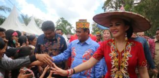 Karolin Siap Dorong Pemkab Maksimalkan Pendampingan untuk Pemdes Calon Gubernur Kalimantan Barat nomor urut 2, dr. Karolin Margret Natasa