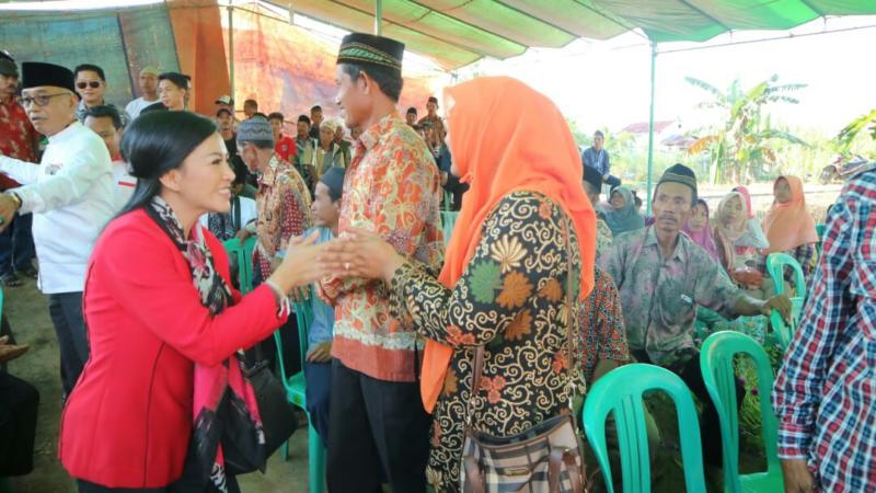 Calon Gubernur Kalbar nomor urut 2, Karolin Margret Natasa