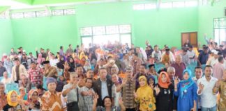 Ini Tujuan Pertemuan Sutarmidji dan Tokoh Masyarakat Singkawang Calon Gubernur Kalimantan Barat nomor 3, Sutarmidji bersilaturahim dengan para tokoh masyarakat dan agama se-Kota Singkawang (Kang Enchus for Equator)