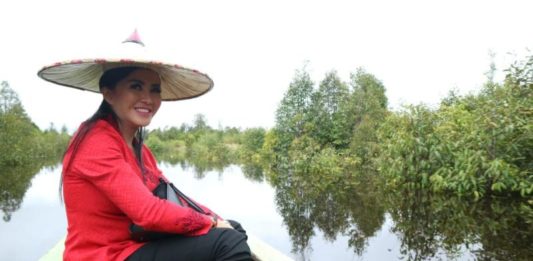 Karolin akan Benahi Sejumlah Pelabuhan Utama Di Kalbar Calon Gubernur Kalbar nomor urut 2, Karolin Margret Natasa