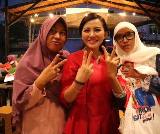 Perempuan Kalbar Bangga dengan Sosok Karolin Calon Gubernur Kalbar nomor urut 2, Karolin Margret Natasa