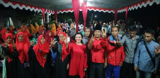 Warga Kubu Raya Nilai, Kerja Karolin untuk Masyarakat Kalbar Sudah Terbukti Calon Gubernur Kalbar nomor urut 2, Karolin Margret Natasa