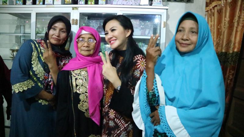 Calon Gubernur Kalbar nomor urut 2, Karolin Margret Natasa
