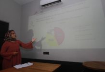 LROP : 83 Persen Warga Kalbar Setuju Gubernurnya Perempuan Lembaga Riset dan Opini Publik (LROP) menyampaikan sebanyak 83 persen warga Galbar setuju kepada pemimpin Perempuan untuk menjadi pemimpin lima tahun ke depan.