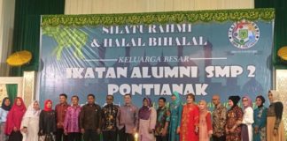 Mulai dari Sekolah Favorit Hingga Sosialisasi Narkoba HALAL BIHALAL. IKA SMPN 2 Pontianak saat melaksanakan halal bihalal di Rumah Adat Melayu Pontianak-Gusnadi
