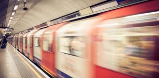 Akal Sehat Kereta Cepat Ilustrasi kereta api cepat