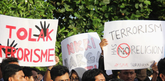 Tangkal Radikalisme, HMI, IMM, dan PMII Harus Kembali ke Kampus Antisipasi masuknya paham radikalisme ke kampus, mahasiswa harus bergabung ke organisasi mahasiwa seperti PMII, HMI dan IMM. (CECEP MULYANA/BATAM POS/ Jawa Pos Group)