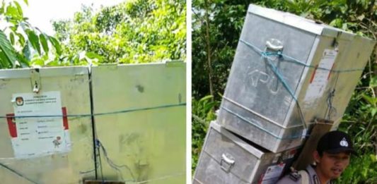 Diundang Kapolri Terima Penghargaan DAPAT PENGHARGAAN. Brigadir Palentinus dan Brigadir Marten Sumantri ketika berjalan kaki tiga jam sambil memikul kotak suara di Kecamatan Ambalau, Sintang, belum lama ini. Warganet for RK